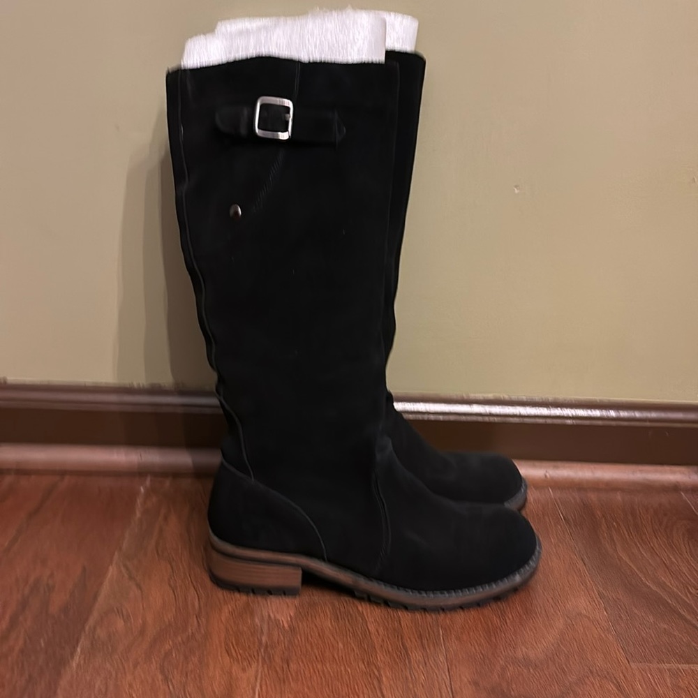 Kenneth Cole Reaction Black Suede boots, women’s size 8